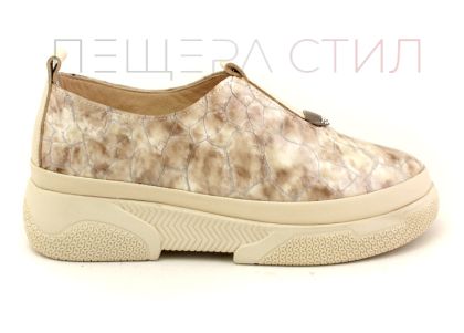 Pantofi casual de dama din piele naturala lacuita cu model "croco" in negru - Model Sabrina.