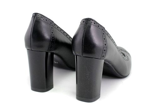 Pantofi eleganti dama de culoare neagră 333 CH