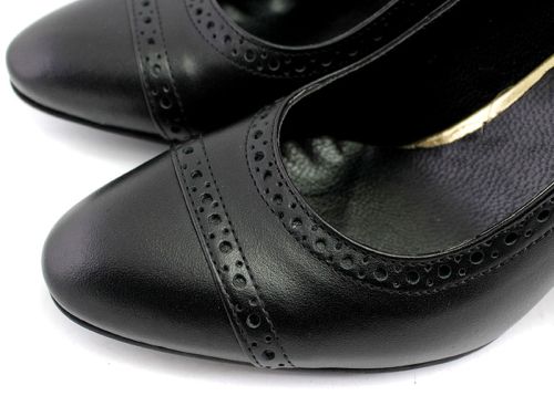 Pantofi eleganti dama de culoare neagră 333 CH