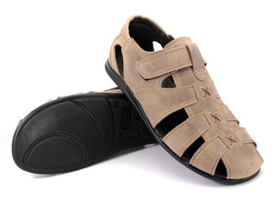 SANDALE SI PAPUCI BARBATI