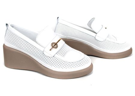 Pantofi de damă City Aura din piele naturală albă cu perforații și platformă tip pană