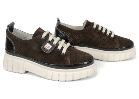 pantofi dama Nova Grace din velur natural perforat cu talpă bej