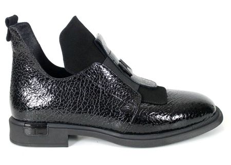 Noir Élise women's premium shoes in black genuine patent leather with shagreen effect