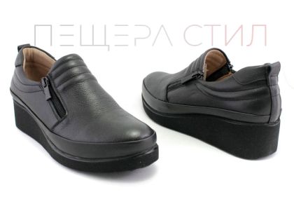 Pantofi din piele pentru femei în negru 020 CH