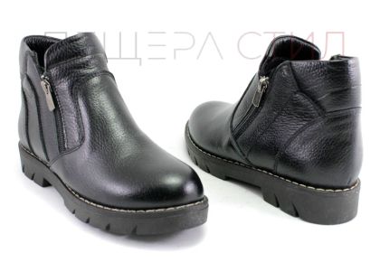 Ghete de damă din piele naturală în negru 820 CH