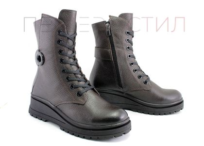 Ghete de damă din piele naturală în maro - model Cynthia.