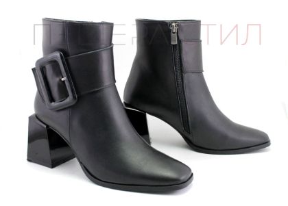 Botine elegante de damă cu fermoar lateral în negru - Model Fiona