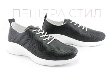 Pantofi sport de damă în alb - Model Veronella.