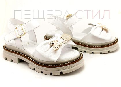 Sandale de dama elegante din piele naturala alb, model Volina.