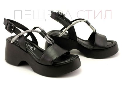 Sandale de dama din piele naturala neagra - Model Yumi.
