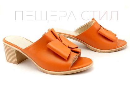 Papuci dama din piele naturala portocalie - Model Slavena.