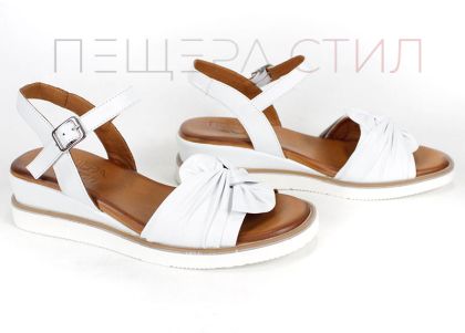 Pantofi casual dama din piele naturala cu imprimeu floral - model Luna
