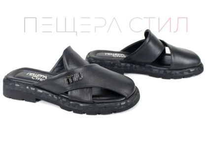 Papuci de damă din piele naturală negri Notte Viva cu design asimetric