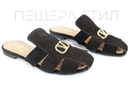 👉 Eleganță minimalistă în maro închis – Celine Varo papuci damă din velur natural