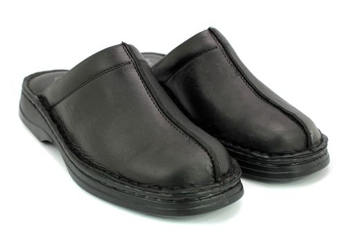 Saboti barbati din piele naturală de culoare neagră cu talpă cusută K 030 CH
