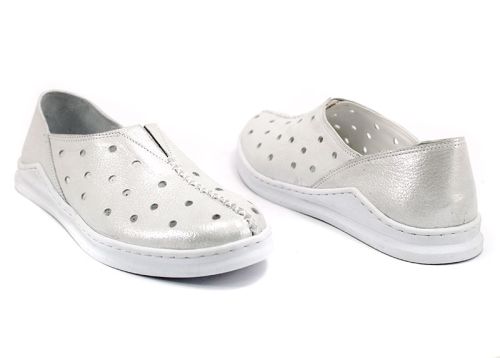 Pantofi de dama din piele naturala de culoare alb satinat M-310 B