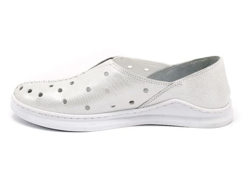 Pantofi de dama din piele naturala de culoare alb satinat M-310 B