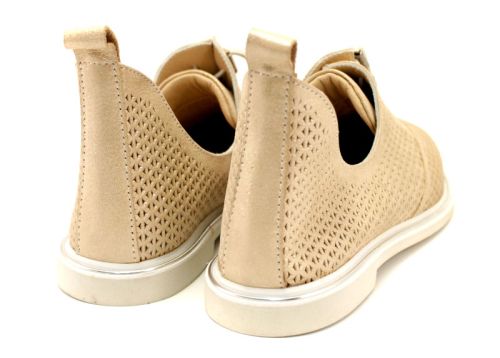 Pantofi de vara pentru femei cu perforatie din satin bej 464-55 BJ