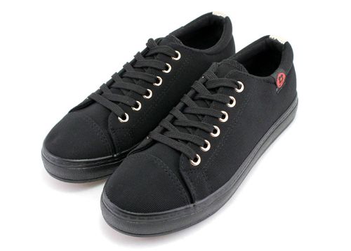 Tenisi pentru femei in negru M-26 CH