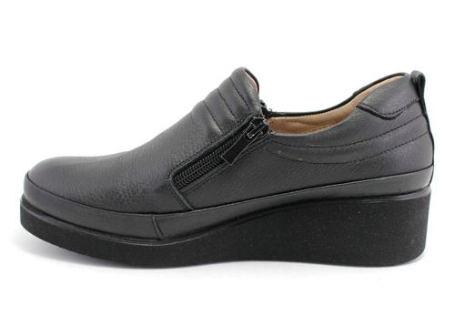 Pantofi din piele pentru femei în negru 020 CH