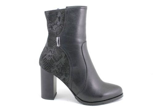 Botine de damă din piele naturală în negru 316 CH