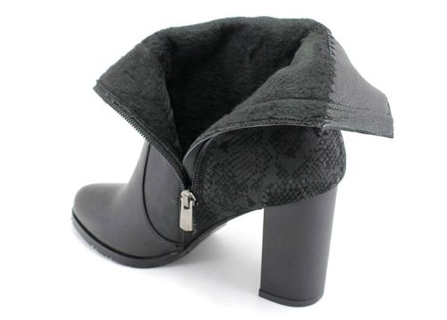 Botine de damă din piele naturală în negru 316 CH