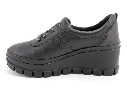 Pantofi de dama din piele pentru femei în negru 7630 CH