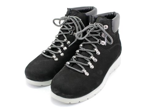 Cizme barbati din nubuc natural in culoarea neagra, model Diesel.