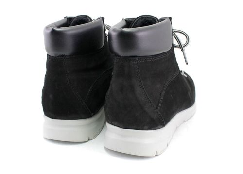Cizme barbati din nubuc natural in culoarea neagra, model Diesel.