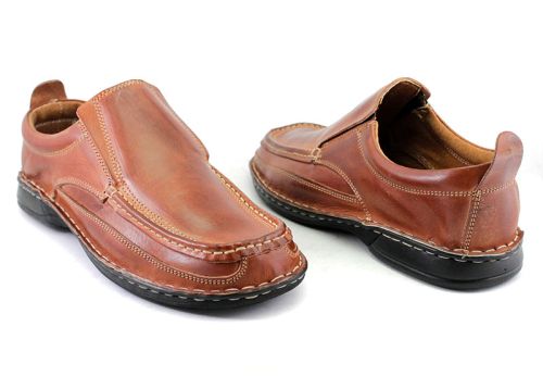 Mocasini barbati maro din piele naturală, model 06