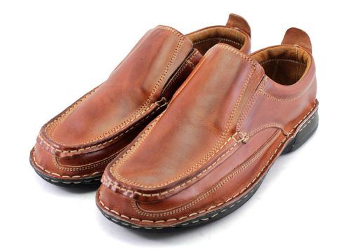 Mocasini barbati maro din piele naturală, model 06