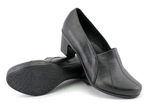 Pantofi de damă cu toc negru model 11.