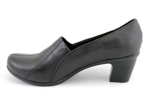 Pantofi de damă cu toc negru model 11.