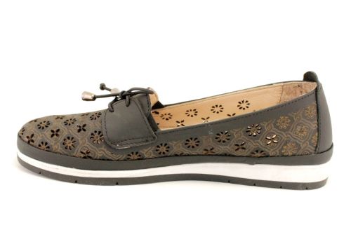 Pantofi casual pentru femei cu piele perforată - Model Denitsa.