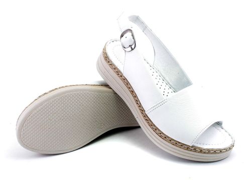 Sandale de damă joase în alb - Model Presiana