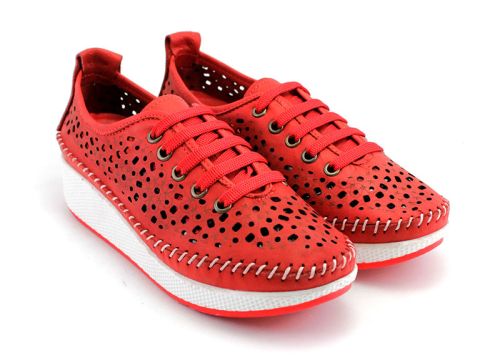 Femei pantofi de vara din piele naturala cu perforație în roșu - Model de Rickel 860