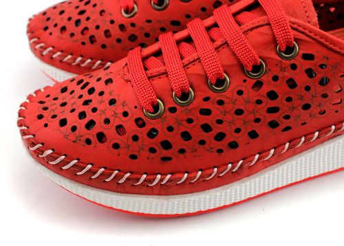 Femei pantofi de vara din piele naturala cu perforație în roșu - Model de Rickel 860