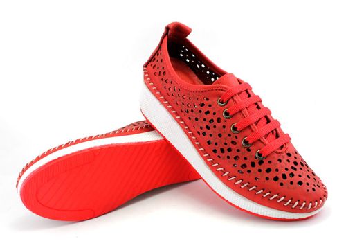 Femei pantofi de vara din piele naturala cu perforație în roșu - Model de Rickel 860