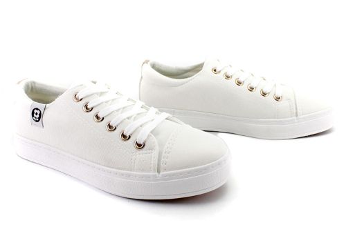 Tenisi pentru dama, intr-o singura culoare, toti in alb M-26 B