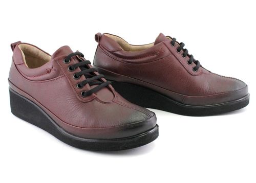 Pantofi de damă din piele naturală în burgund, model Nika.
