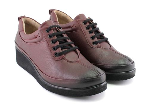 Pantofi de damă din piele naturală în burgund, model Nika.