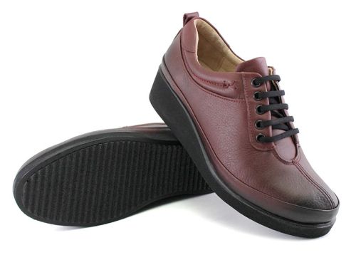 Pantofi de damă din piele naturală în burgund, model Nika.