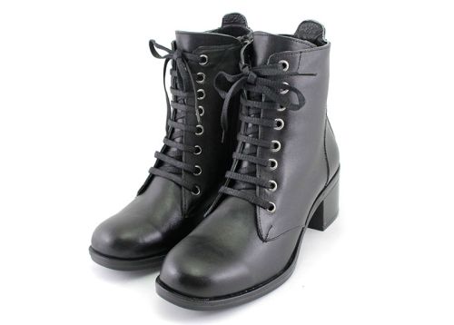 Botine de damă cu fermoar lateral și șireturi negre - Model Consuela.