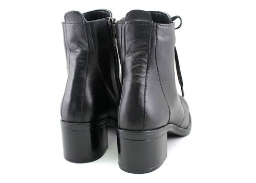 Botine de damă cu fermoar lateral și șireturi negre - Model Consuela.