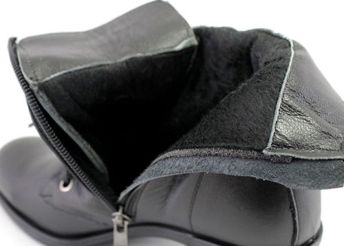 Botine de damă cu fermoar lateral și șireturi negre - Model Consuela.