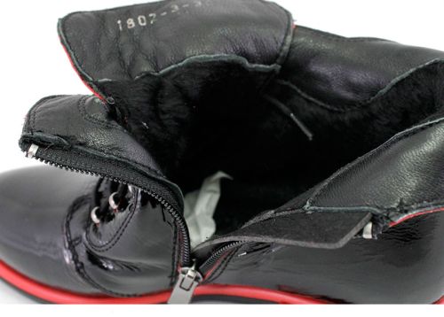 Botine elegante pentru femei, cu fermoar lateral și șireturi în negru și roșu - Model Esmeralda.