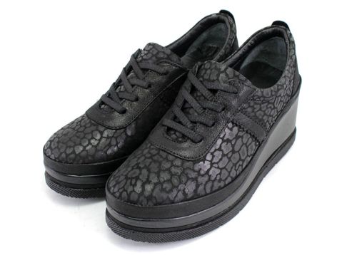 Pantofi casual pentru femei, cu șireturi în negru - Model Helena