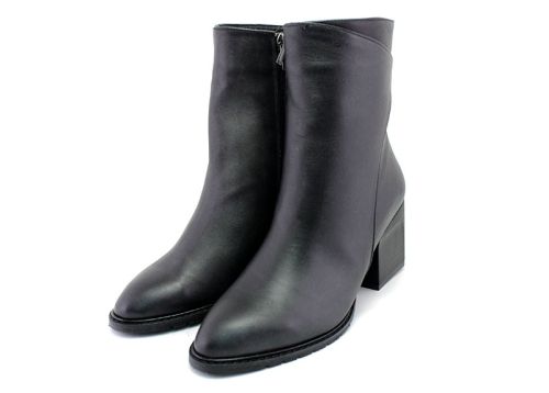 Botine elegante de damă cu fermoar lateral în negru - Model Agapina