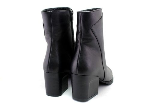 Botine elegante de damă cu fermoar lateral în negru - Model Agapina
