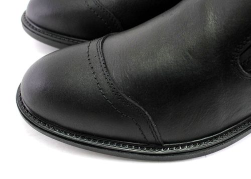 Cizme formale barbatesti de culoare neagra, model Dion.